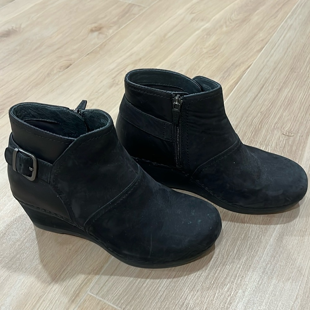 Dansko Boots Black Suede